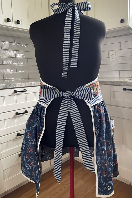 The Swirls and Stripes Apron - size XL-3X