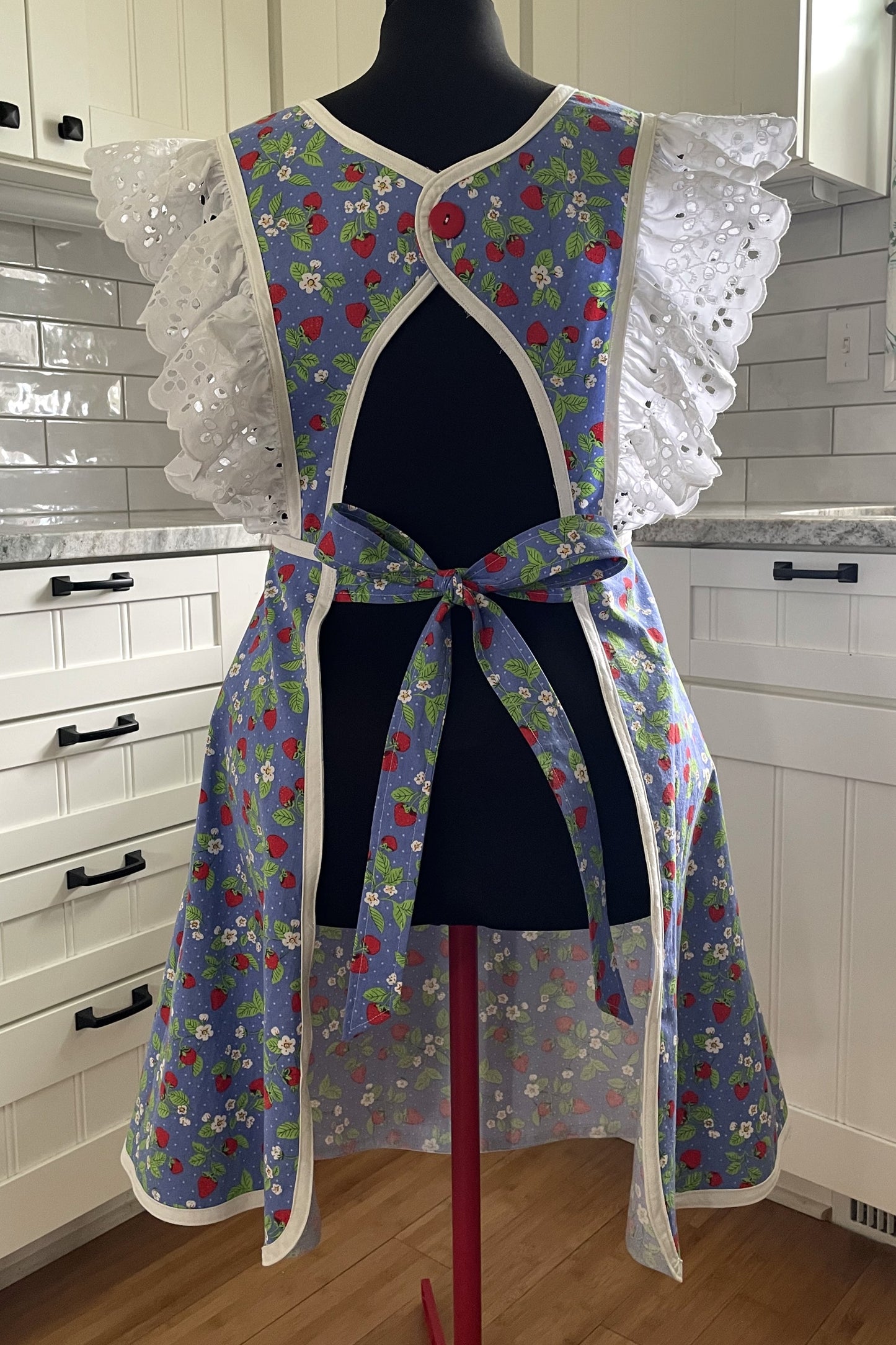 The Berry Patch Picnic Apron - size S-M