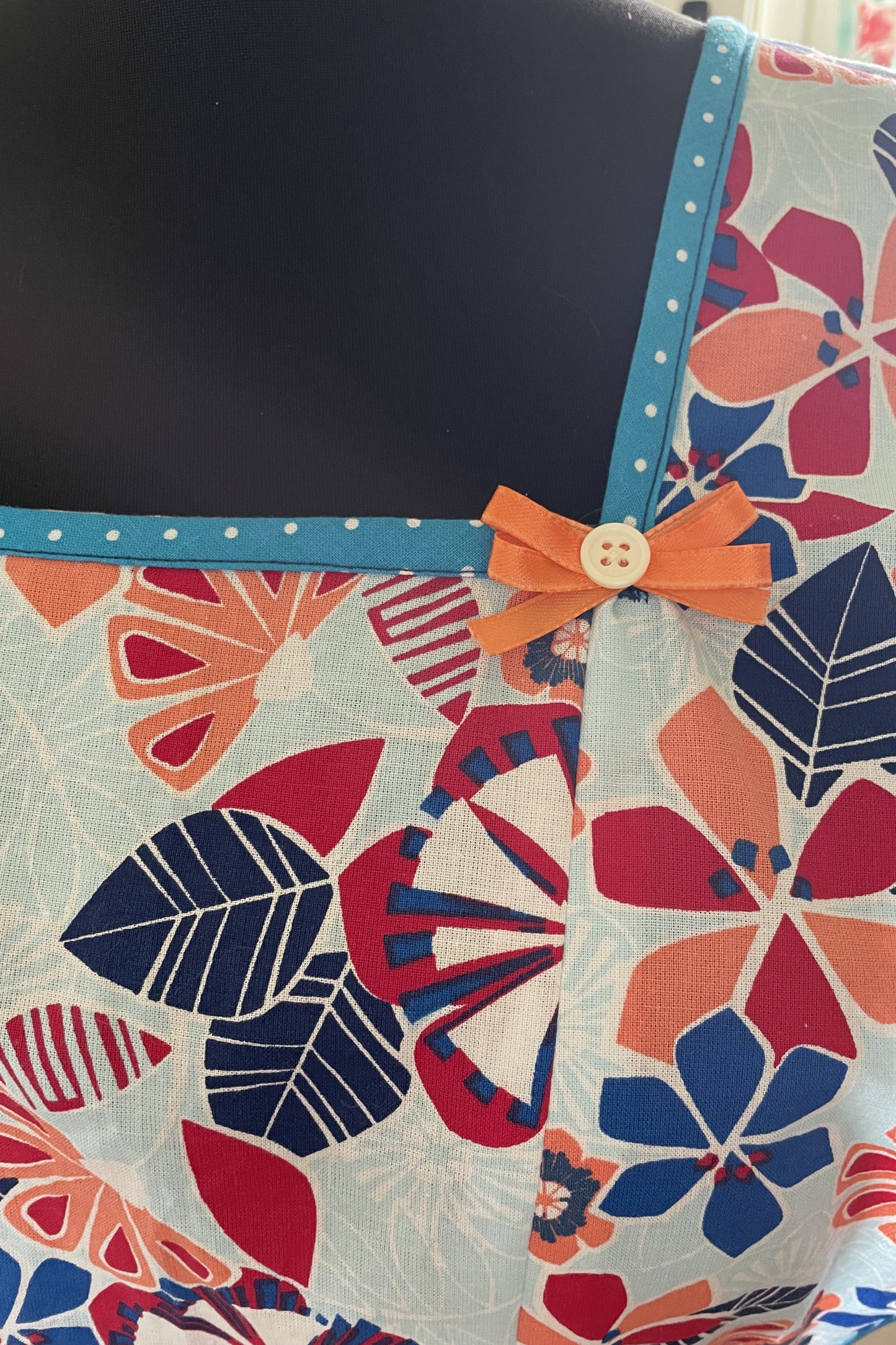 The Pinwheel Parade Apron - size M-XL