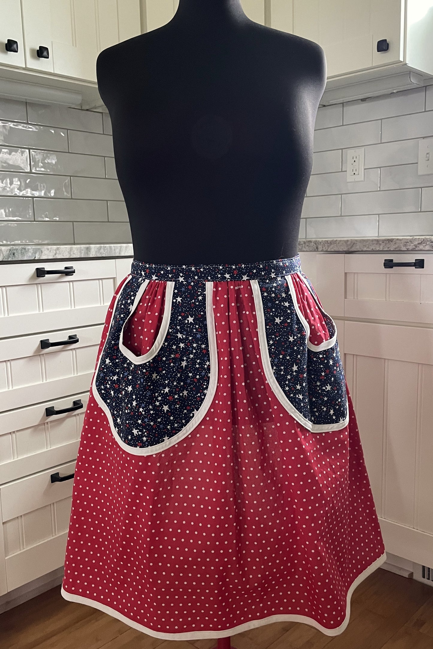 The Fireworks Finale half apron - size S-XL