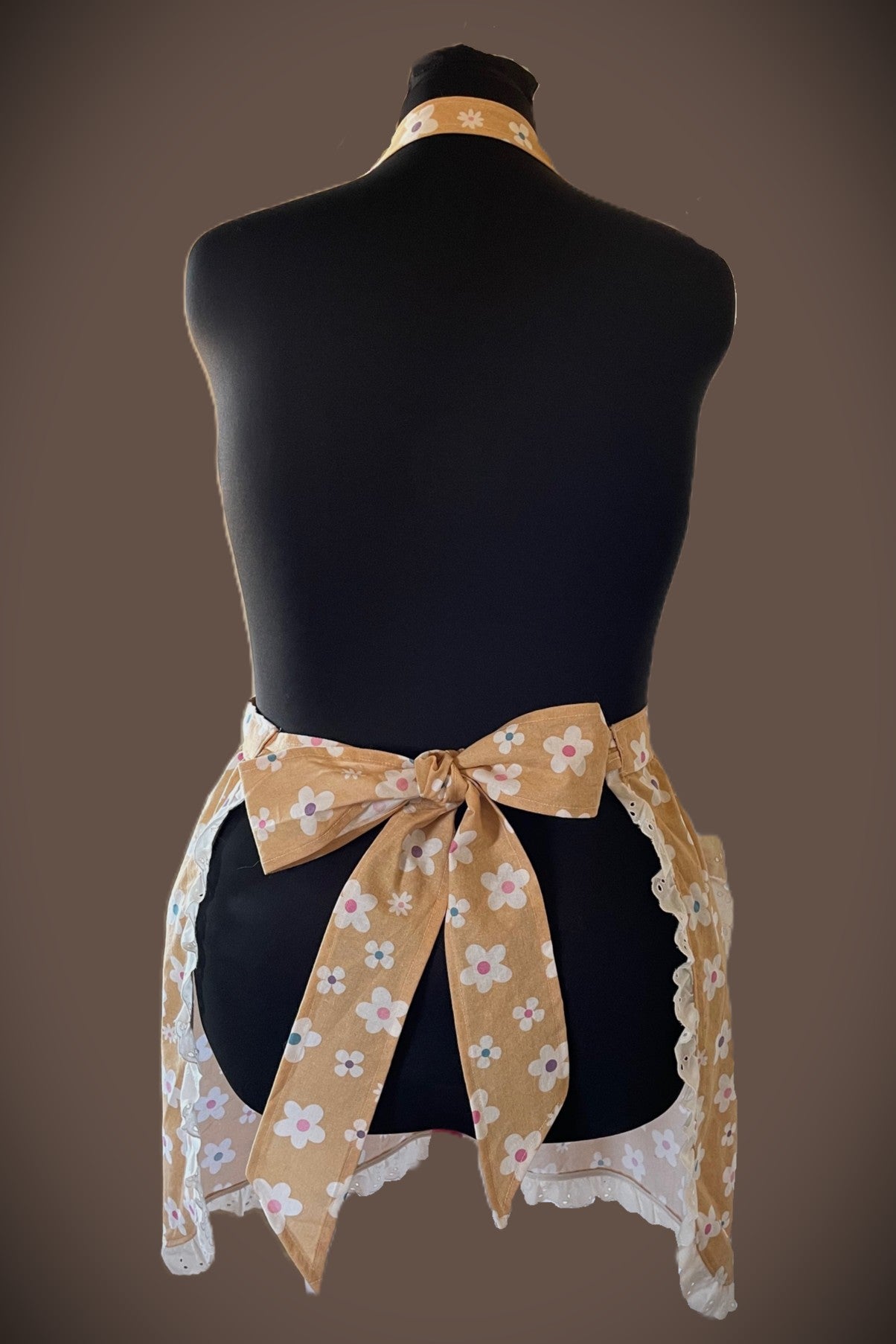 The Daisy Jubilee full apron - size S-XL