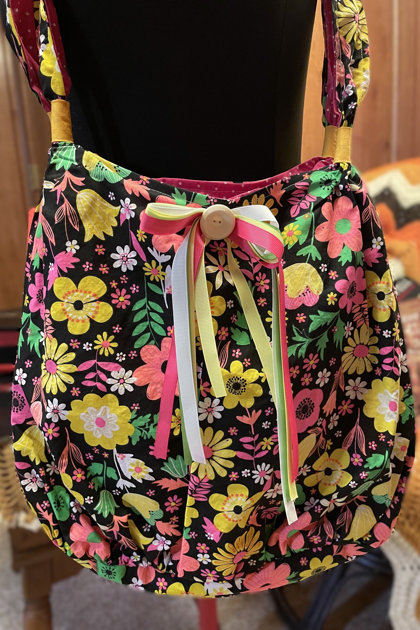 The Neon Night market bag set